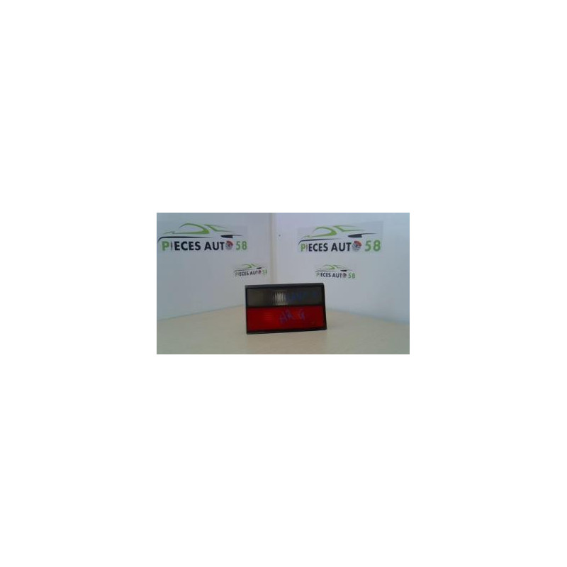 Feu arriere secondaire gauche (feux) CITROEN XANTIA PHASE 1 d’occasion