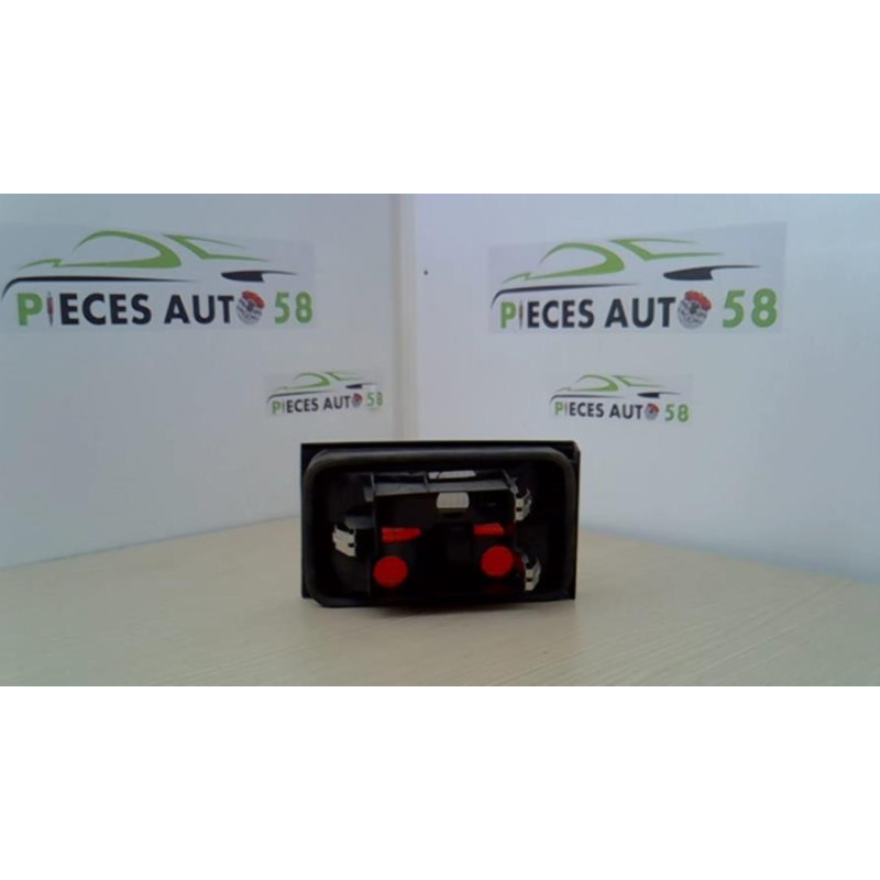 Feu arriere secondaire gauche (feux) CITROEN XANTIA PHASE 1 d’occasion