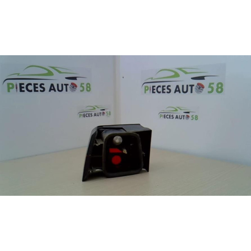 Feu arriere principal droit (feux) CITROEN XANTIA PHASE 2 d’occasion