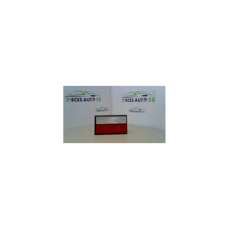 Feu arriere secondaire droit (feux) CITROEN XANTIA PHASE 2 d’occasion