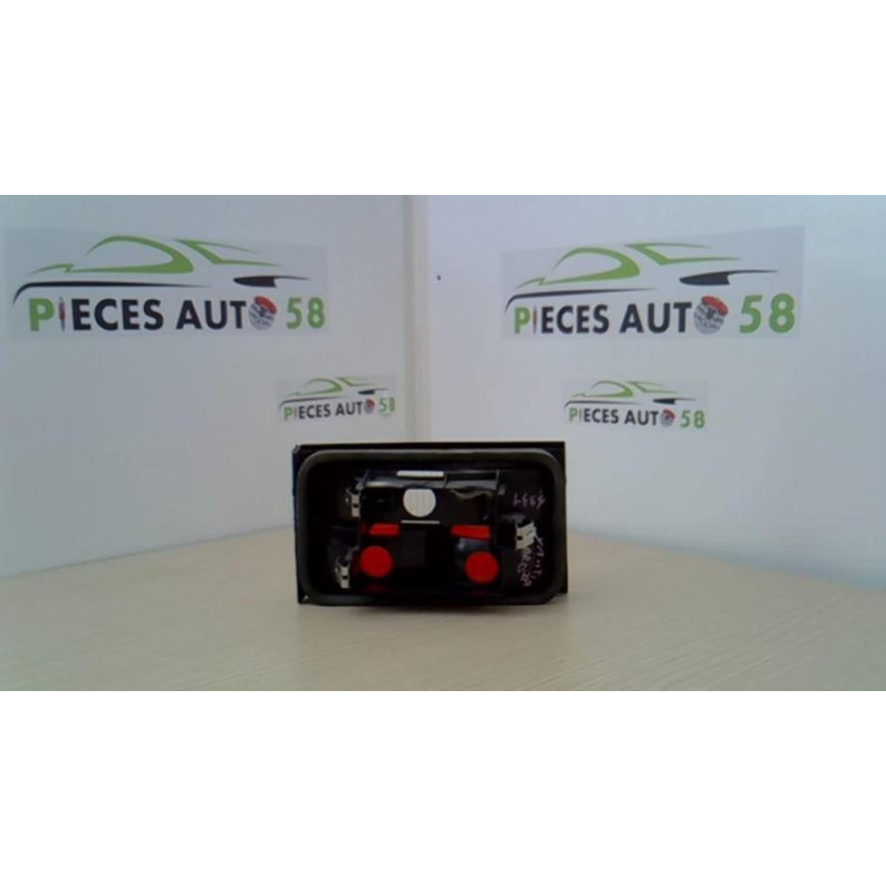 Feu arriere secondaire droit (feux) CITROEN XANTIA PHASE 2 d’occasion