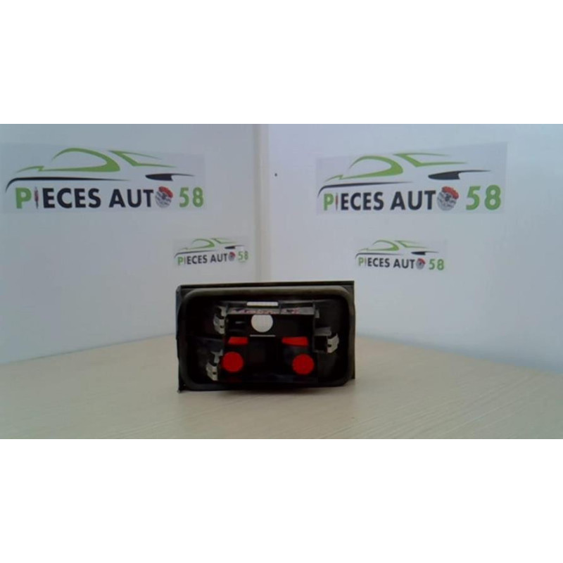 Feu arriere secondaire droit (feux) CITROEN XANTIA PHASE 2 d’occasion