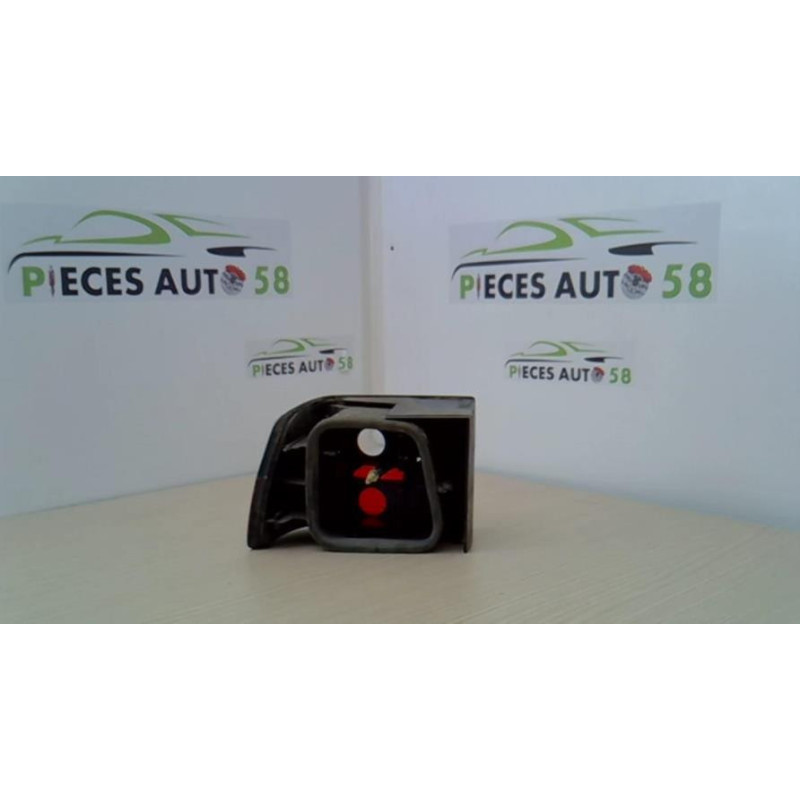 Feu arriere principal droit (feux) CITROEN XANTIA PHASE 2 d’occasion