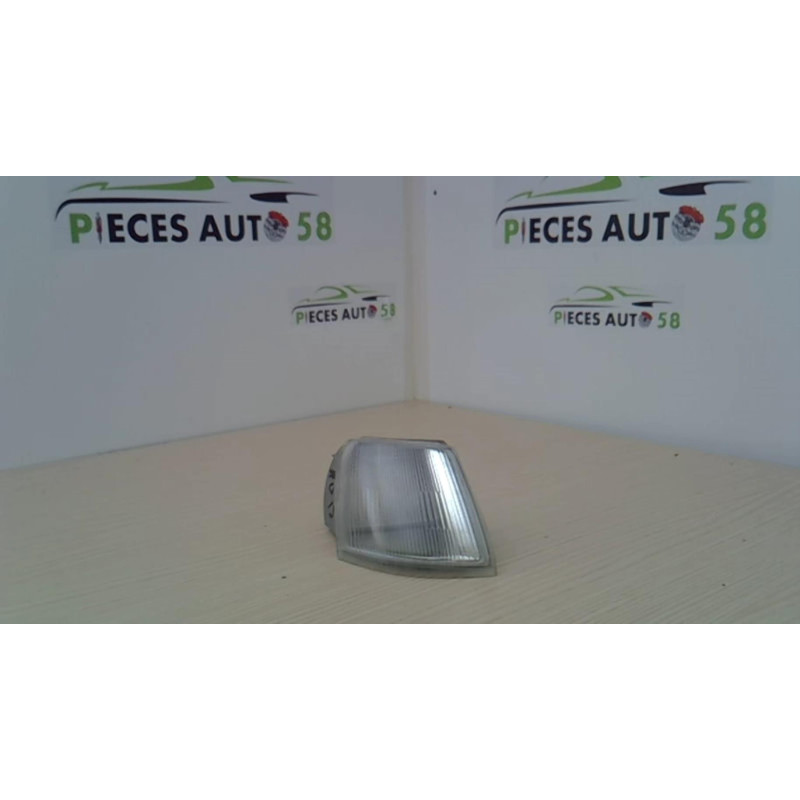 Optique avant secondaire droit (feux)(clignotant) CITROEN XANTIA PHASE 1 d’occasion