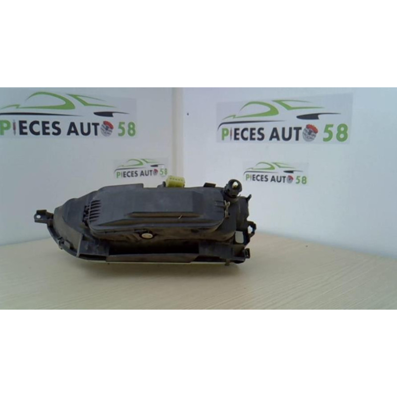 Optique avant principal gauche (feux)(phare) CITROEN XANTIA PHASE 2 d’occasion