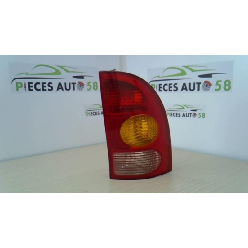Feu arriere principal droit (feux) RENAULT MEGANE 1 BREAK d’occasion