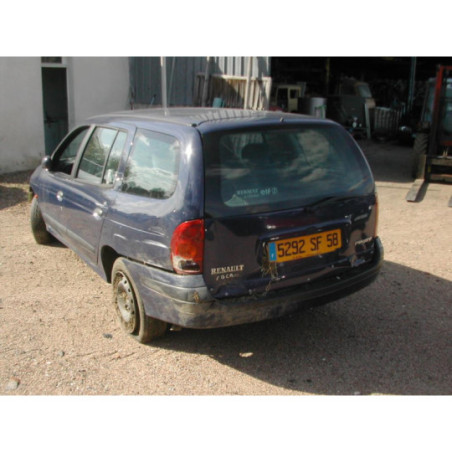 Feu arriere principal gauche (feux) RENAULT MEGANE 1 BREAK d’occasion