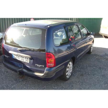 Feu arriere principal gauche (feux) RENAULT MEGANE 1 BREAK d’occasion