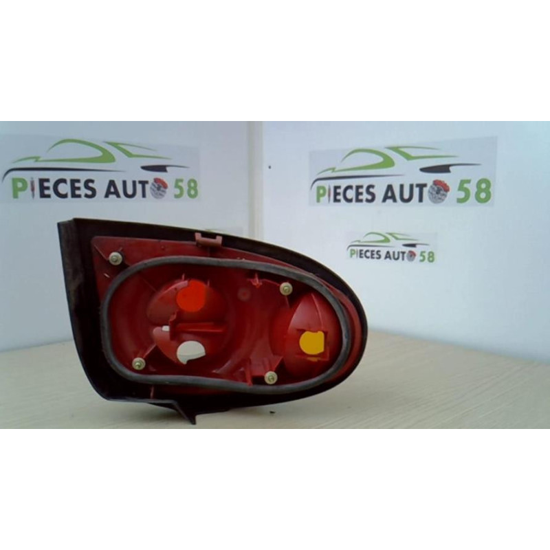 Feu arriere principal gauche (feux) RENAULT MEGANE 1 PHASE 2 COUPE d’occasion