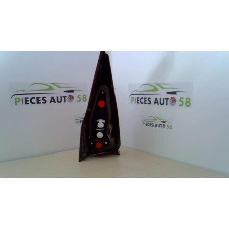 Feu arriere principal droit (feux) RENAULT MEGANE 2 PHASE 1 BREAK d’occasion