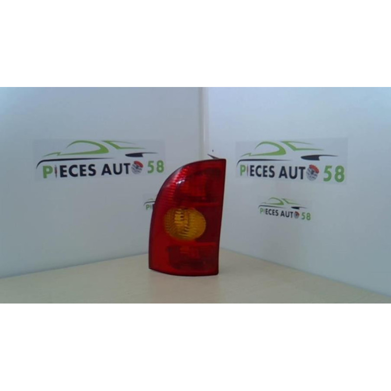 Feu arriere principal gauche (feux) RENAULT MEGANE 1 BREAK d’occasion