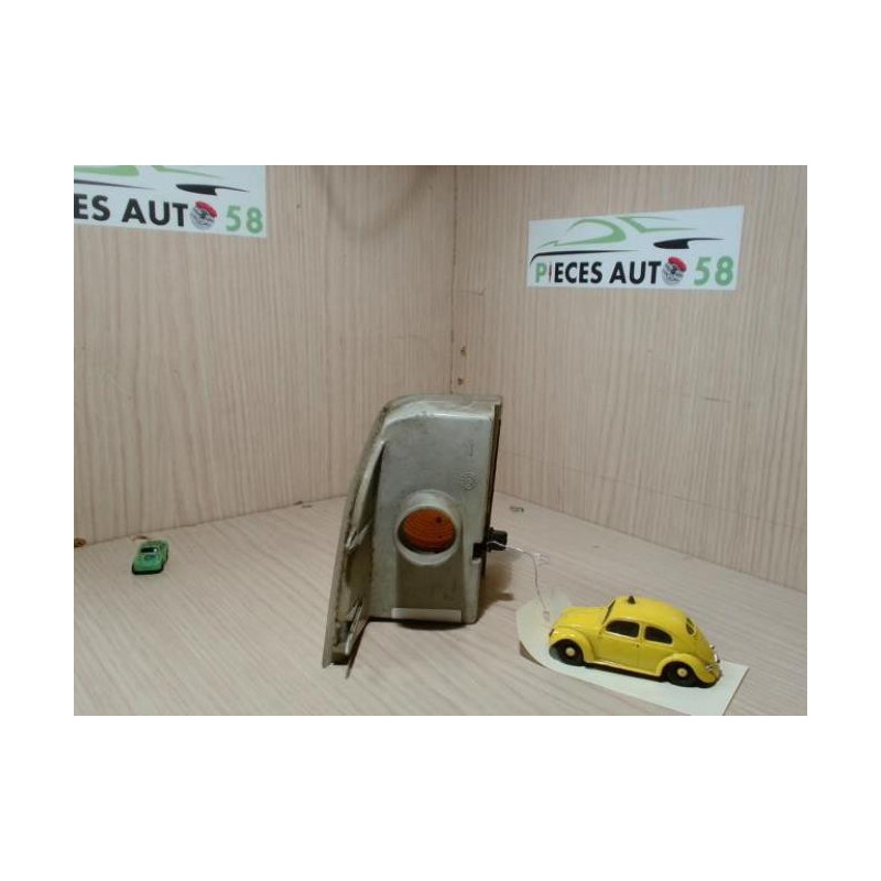 Optique avant secondaire gauche (feux)(clignotant) CITROEN BX d’occasion