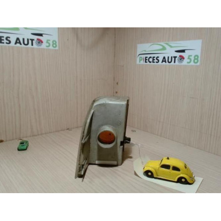 Optique avant secondaire gauche (feux)(clignotant) CITROEN BX d’occasion