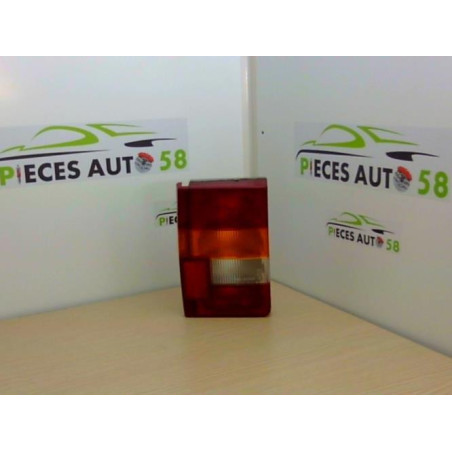 Feu arriere principal droit (feux) CITROEN AXEL d’occasion