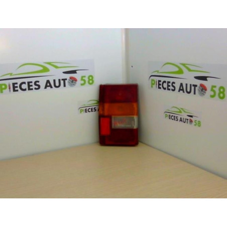 Feu arriere principal droit (feux) CITROEN AXEL d’occasion