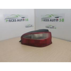Feu arriere principal droit (feux) CITROEN SAXO PHASE 2 d’occasion