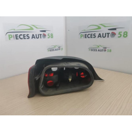 Feu arriere principal droit (feux) CITROEN SAXO PHASE 2 d’occasion