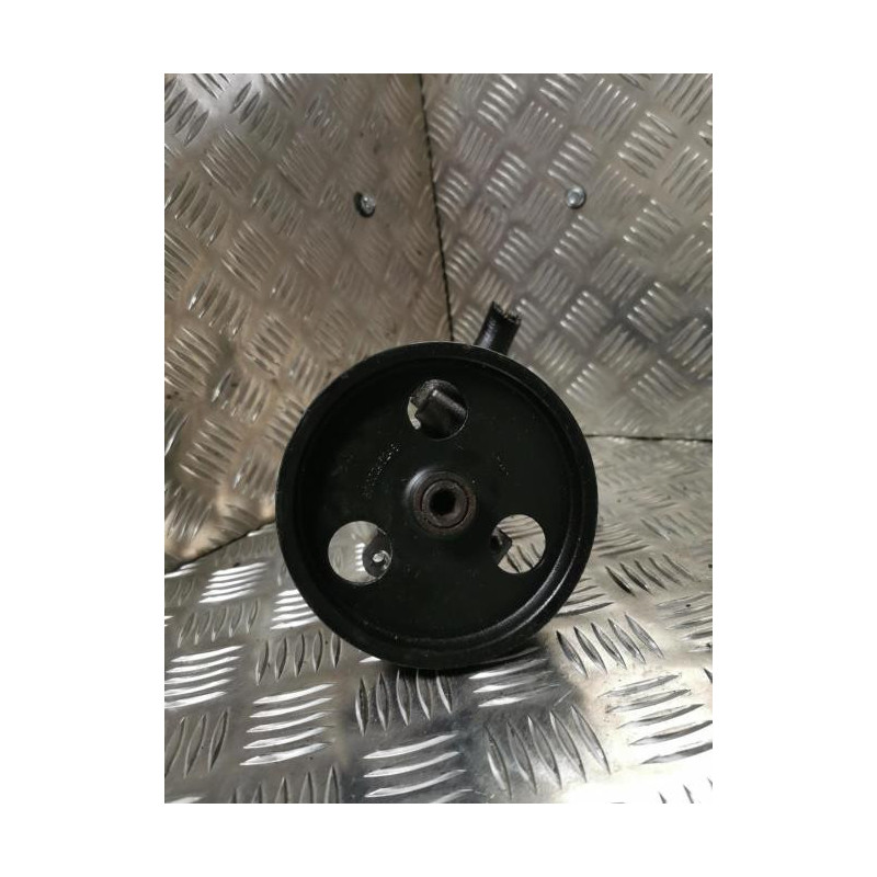 Pompe de direction RENAULT LAGUNA 2 PHASE 1 d’occasion