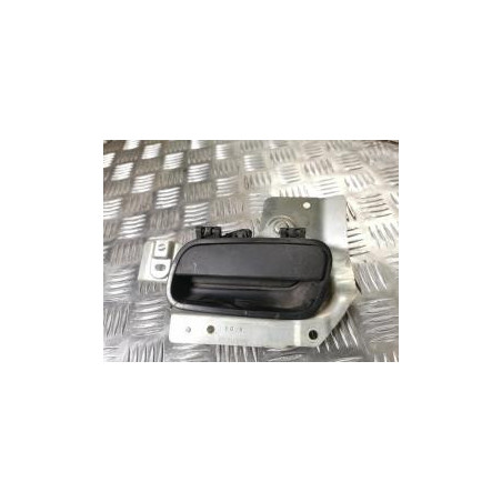 Poignee interieur porte laterale droite CITROEN BERLINGO 1 PHASE 2 d’occasion