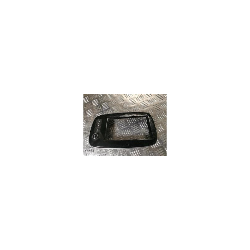 Facade autoradio SMART FORFOUR 2 d’occasion