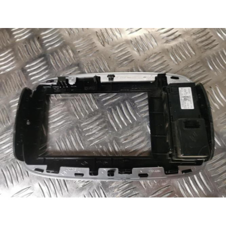 Facade autoradio SMART FORFOUR 2 d’occasion