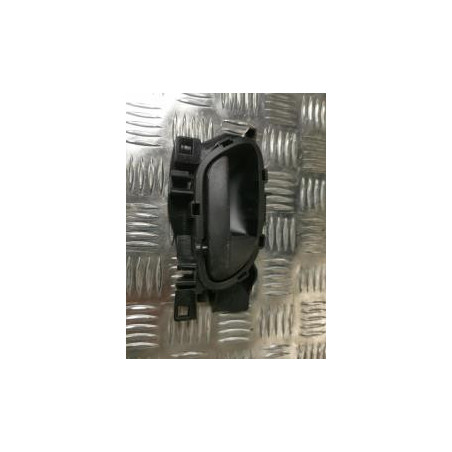 Poignee interieur avant droit CITROEN BERLINGO 2 PHASE 3 d’occasion
