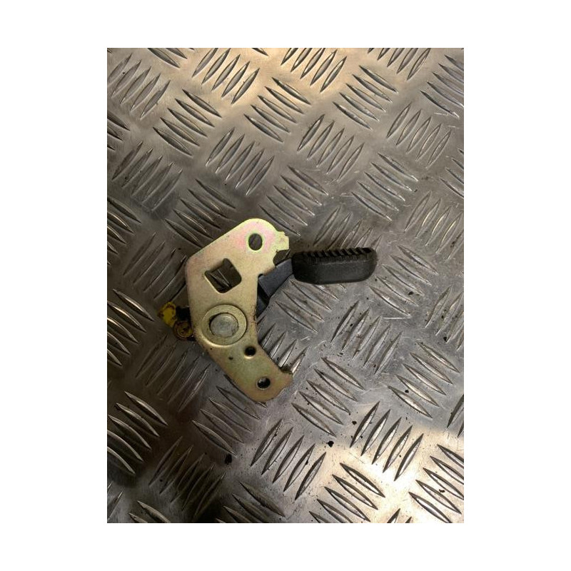Poignee interieur porte de coffre gauche RENAULT  d’occasion