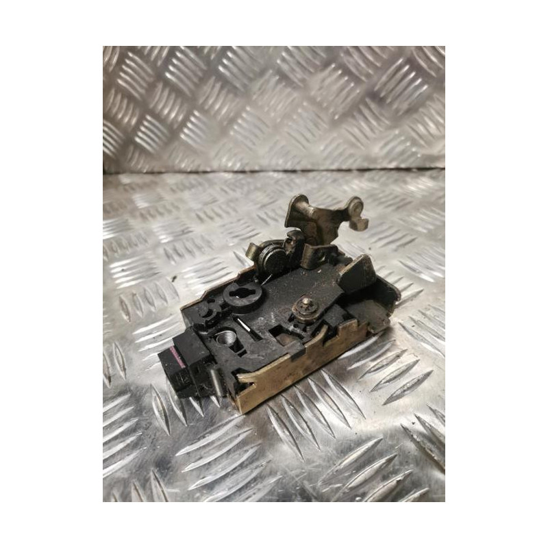 Serrure arriere gauche CITROEN ZX PHASE 1 d’occasion