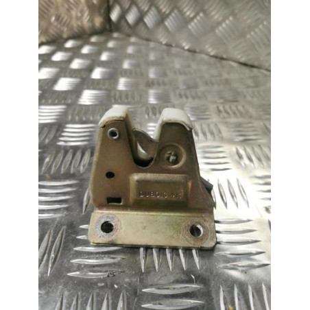 Serrure de hayon PEUGEOT 205 PHASE 1 d’occasion