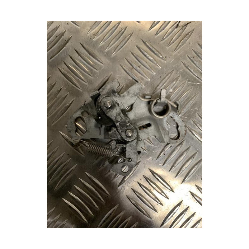 Serrure de capot PEUGEOT  d’occasion
