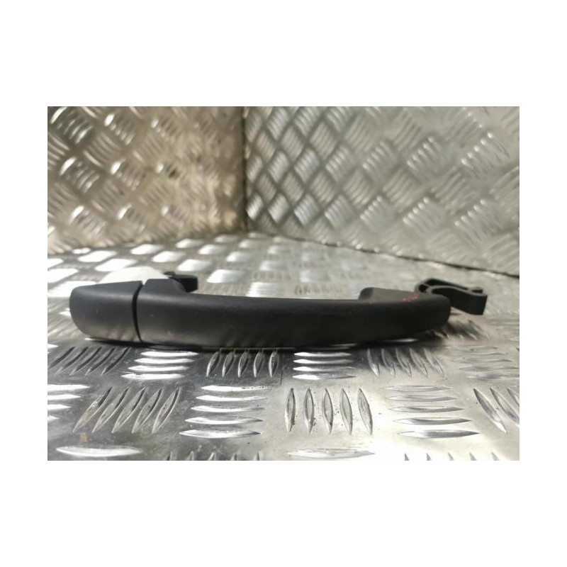 Poignee porte avant droit CITROEN BERLINGO 2 PHASE 3 d’occasion