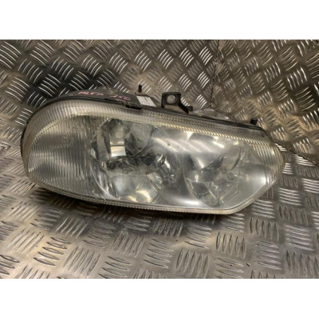 Optique avant principal droit (feux)(phare) ALFA ROMEO  d’occasion