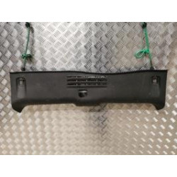 Garniture hayon RENAULT CLIO 3 PHASE 1 d’occasion