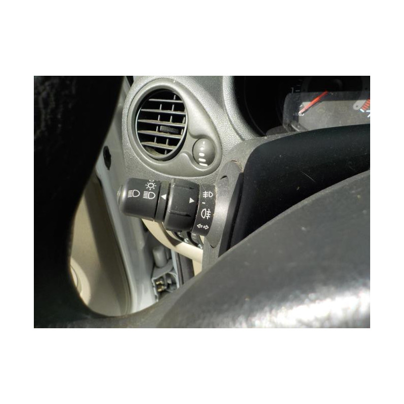 Manivelle cric RENAULT CLIO 3 PHASE 1 d’occasion