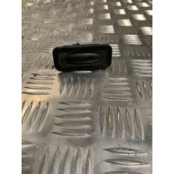 Bouton de coffre RENAULT  d’occasion