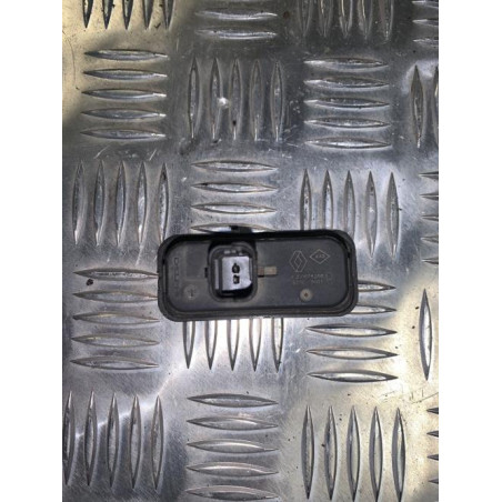 Bouton de coffre RENAULT  d’occasion