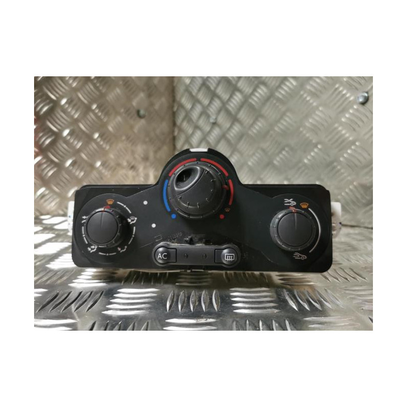 Commande chauffage RENAULT CLIO 3 PHASE 1 d’occasion