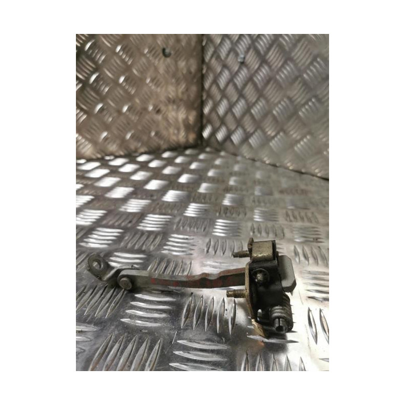 Arret de porte arriere gauche RENAULT CLIO 1 PHASE 1 d’occasion