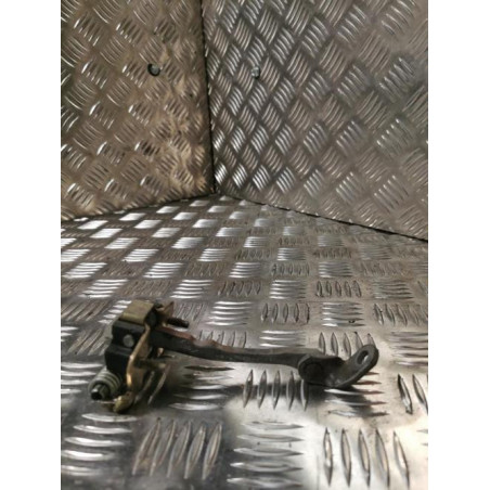 Arret de porte arriere gauche RENAULT CLIO 1 PHASE 1 d’occasion