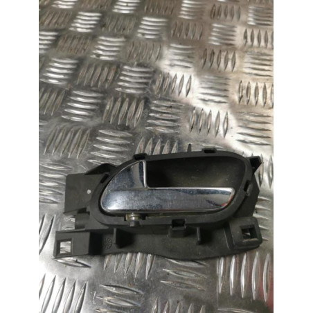 Poignee interieur avant gauche CITROEN C4 1 PHASE 2 d’occasion