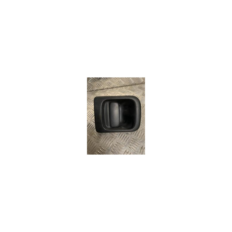 Poignee porte avant gauche RENAULT MASTER 2 PHASE 2 d’occasion