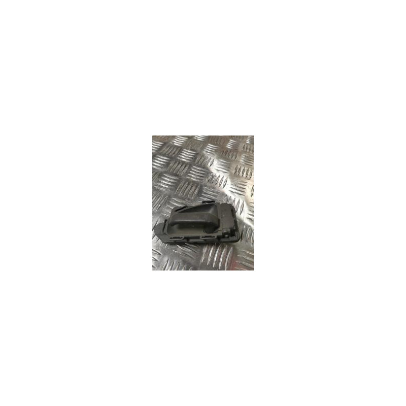 Poignee interieur avant droit CITROEN SAXO PHASE 1 d’occasion