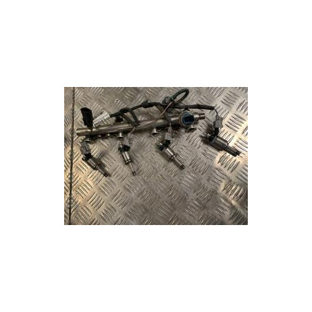 Rampe injection RENAULT CLIO 4 PHASE 1 d’occasion