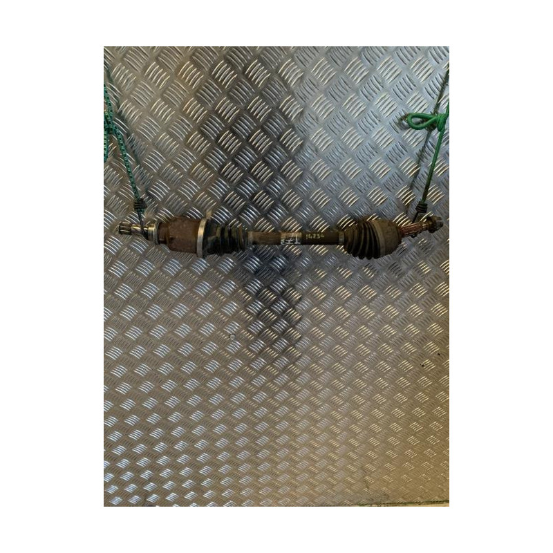 Cardan gauche (transmission) RENAULT CLIO 3 PHASE 1 d’occasion