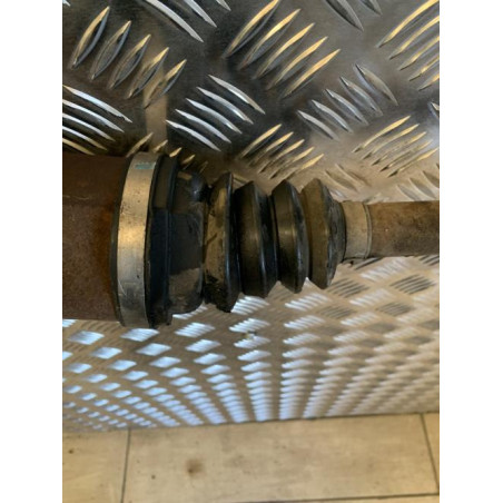 Cardan gauche (transmission) RENAULT CLIO 3 PHASE 1 d’occasion