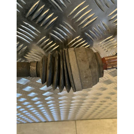 Cardan gauche (transmission) RENAULT CLIO 3 PHASE 1 d’occasion