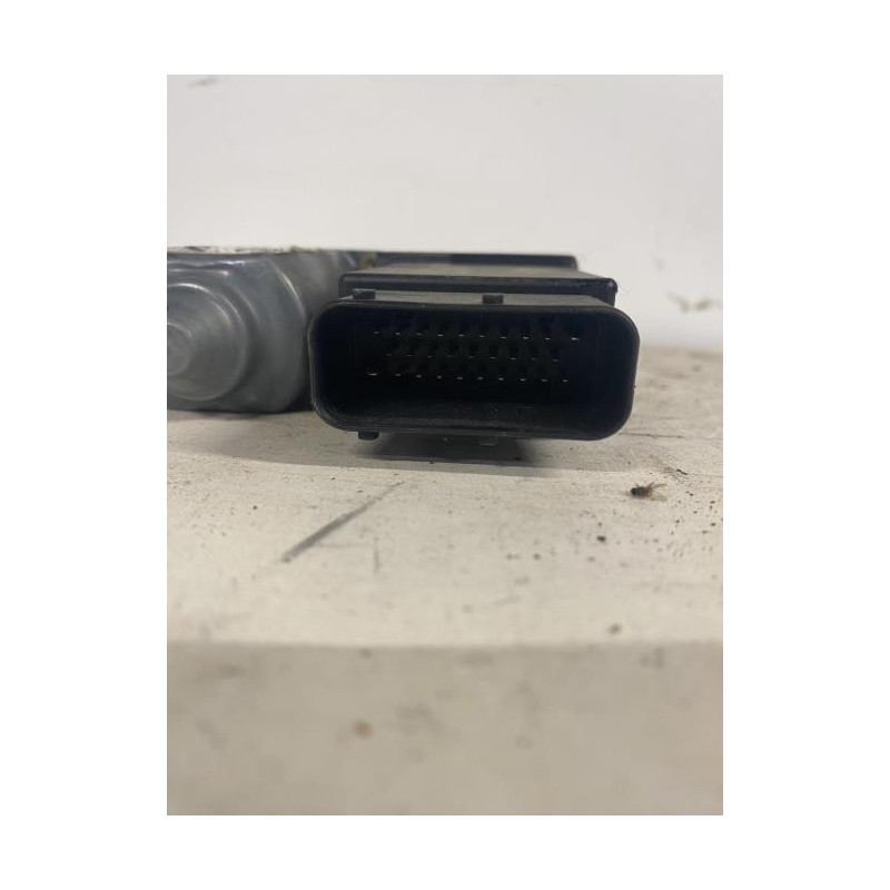 Moteur leve vitre avant gauche SEAT LEON 1 d’occasion