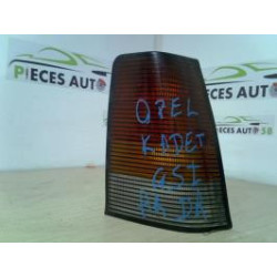 Feu arriere principal droit (feux) OPEL  d’occasion