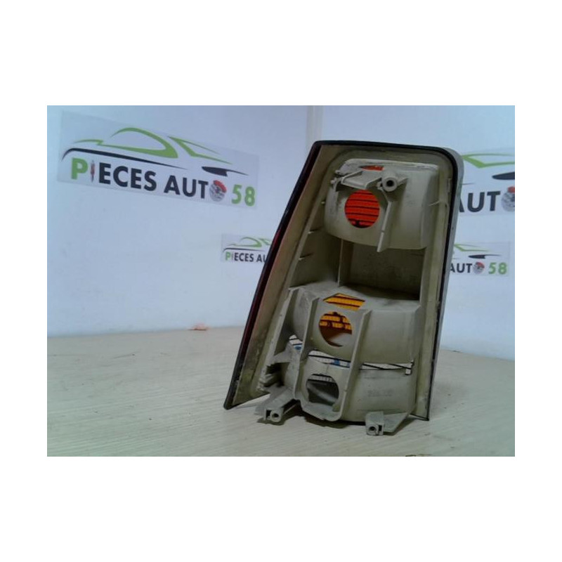 Feu arriere principal droit (feux) OPEL  d’occasion