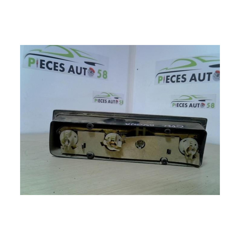 Feu arriere principal droit (feux) OPEL  d’occasion